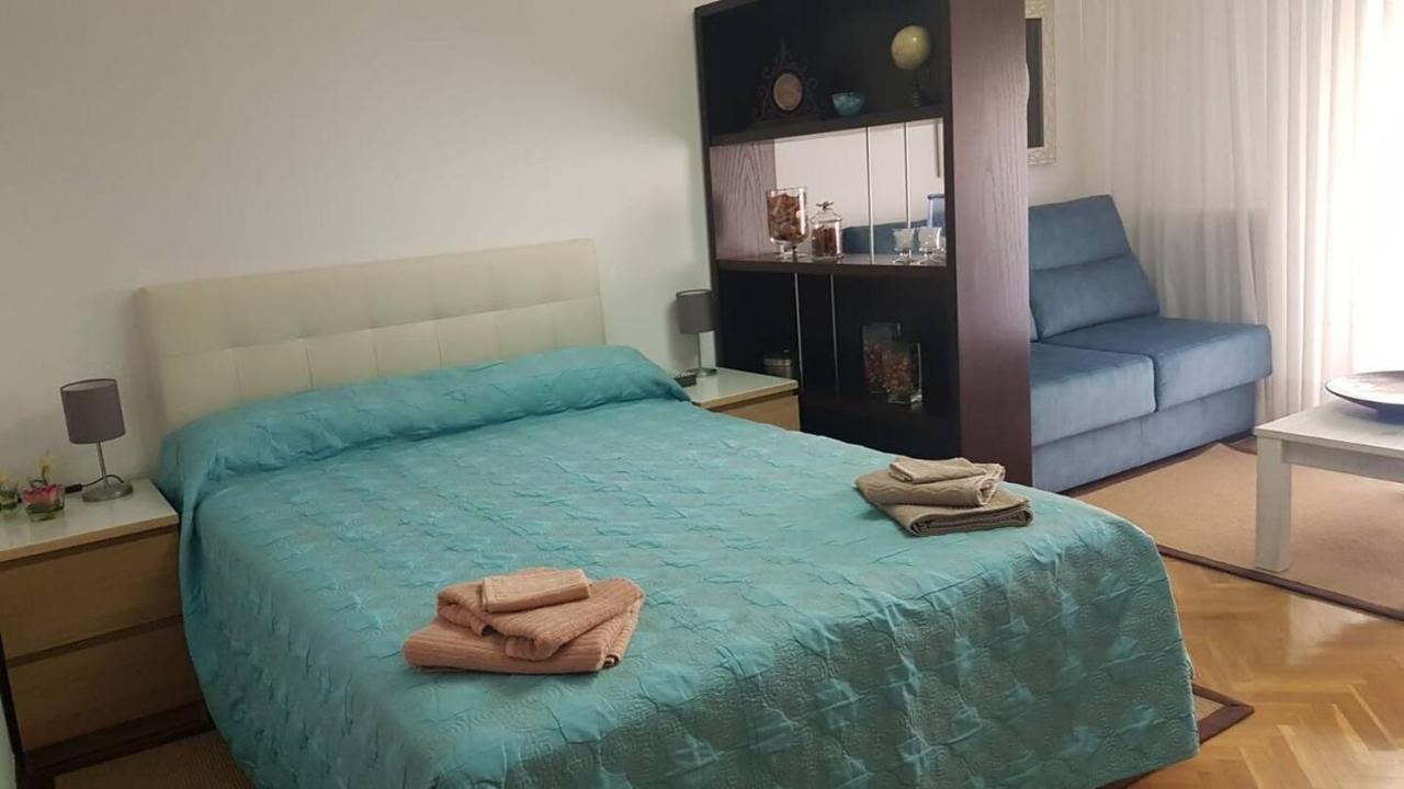 Alojamiento Adelfas Apartment Madrid Bagian luar foto
